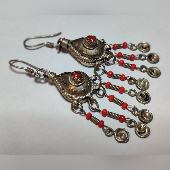 Vintage Moroccan Berber Dangling Earrings - Picture 14 of 16